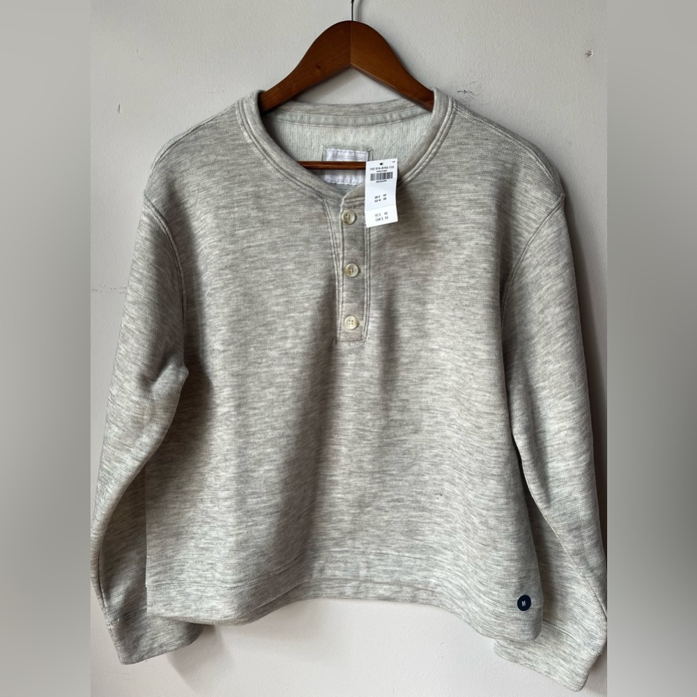 NWT Abercrombie Henley Long Sleeve, Gray, size M
